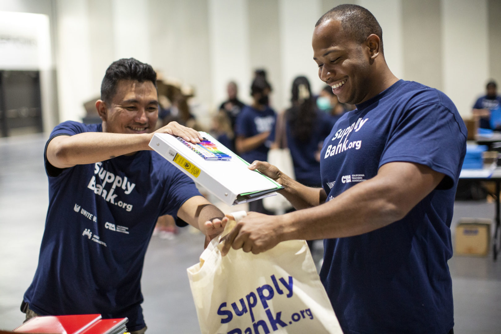 interior 10,000 School Supply Kits Made for Homeless Students banner image
